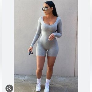 Gray Long Sleeve Ribbed Bodysuit
